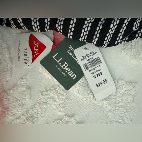 NWT LL BEAN SUN-BLOCKING 1 PIECE W/ADJUSTABLE STRAPS, B/W STRIPES SIZE 10 - Picture 4 of 7